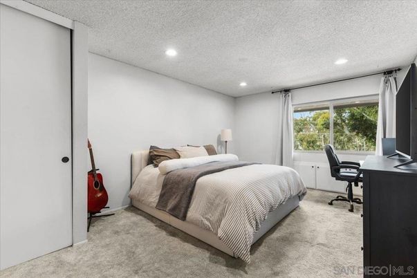 Bedroom, Home Office, Interior, Recessed Lighting