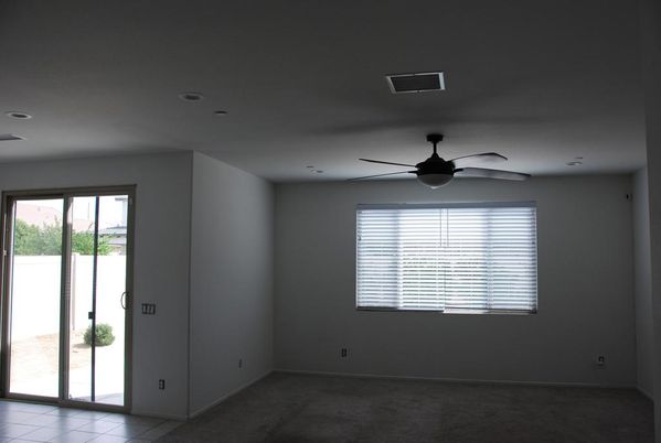Empty room, Interior, Recessed Lighting