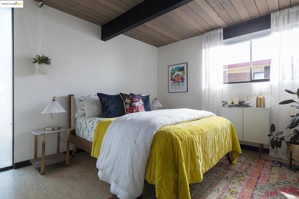 Bedroom, Interior, Wooden Beams, Wooden Ceilings