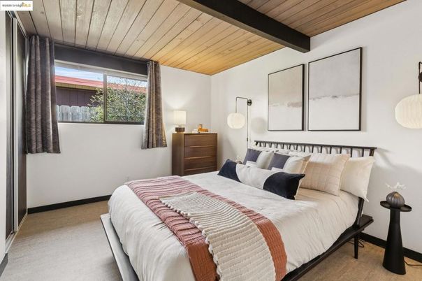 Bedroom, Interior, Wooden Beams, Wooden Ceilings