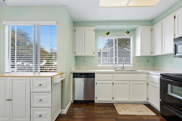 Interior, Kitchen, Stainless Steel Appliances, Wood Texture Flooring
