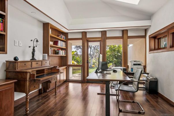 Home Office, Interior, Piano, Wood Texture Flooring