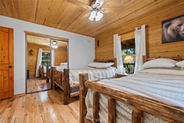 Bedroom, Interior, Wooden Ceilings, Wood Texture Flooring, Wooden Walls