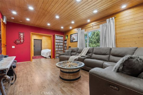 Interior, Living room, Recessed Lighting, Wooden Ceilings, Wood Texture Flooring, Wooden Walls