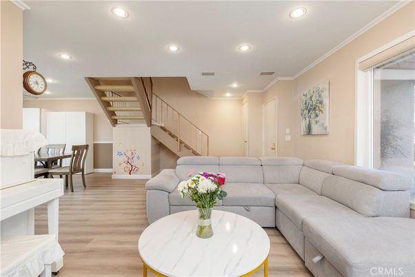 Dining room, Interior, Living room, Recessed Lighting, Wood Texture Flooring
