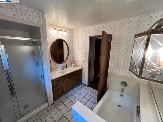 Bathroom, Dual Sink Vanities, Glass Shower, Interior