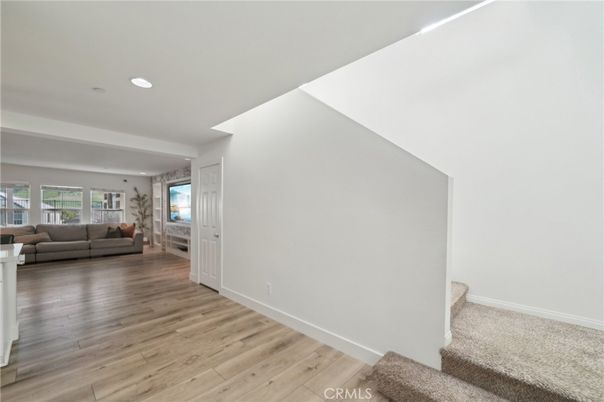 Empty room, Interior, Living room, Recessed Lighting, Wood Texture Flooring