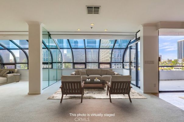 Interior, Living room, Recessed Lighting, Sun Room