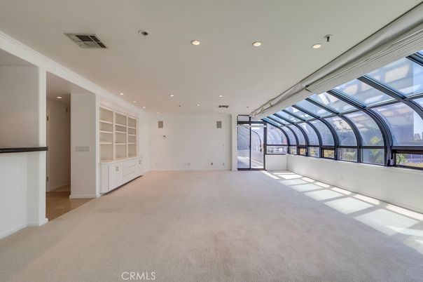 Empty room, Glass Ceilings, Interior, Recessed Lighting