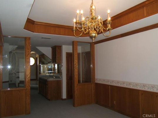 Chandelier, Interior