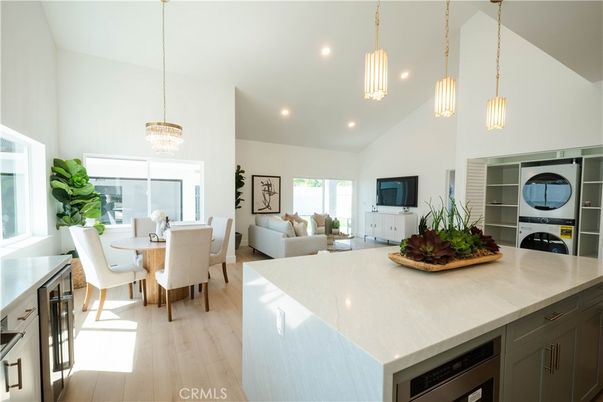 Dining room, Interior, Kitchen, Living room, Pendant Lights, Recessed Lighting, Wood Texture Flooring