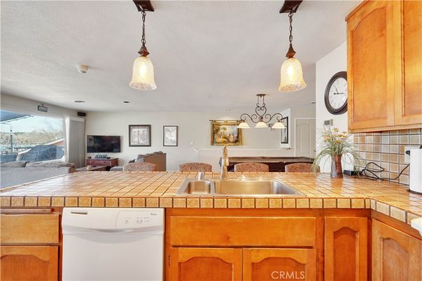 Interior, Kitchen, Pendant Lights, Tile Countertops
