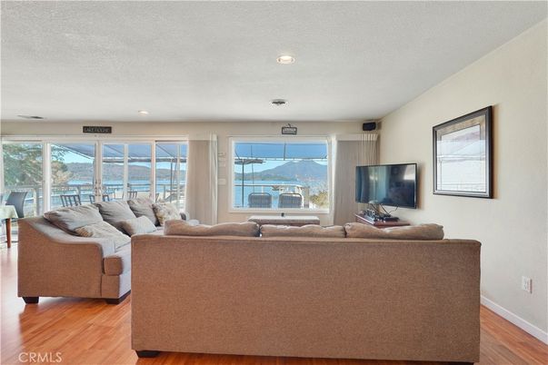 Interior, Living room, Recessed Lighting, Water, Wood Texture Flooring