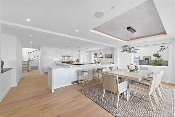 Dining room, Interior, Kitchen, Pendant Lights, Recessed Lighting, Stainless Steel Appliances, Wood Texture Flooring