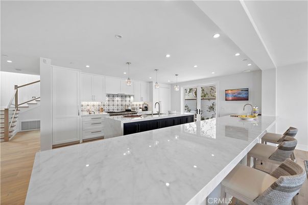 Interior, Kitchen, Pendant Lights, Recessed Lighting, Wood Texture Flooring