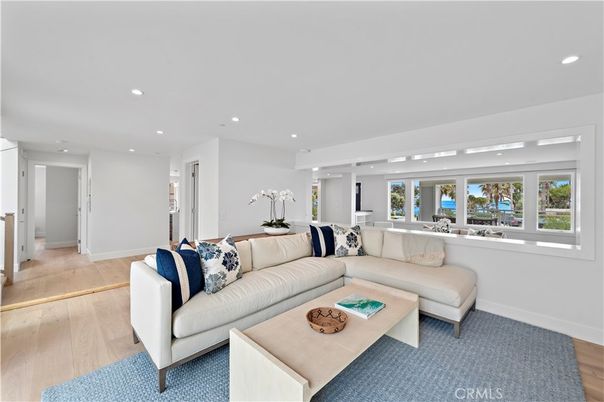 Interior, Living room, Recessed Lighting, Water, Wood Texture Flooring