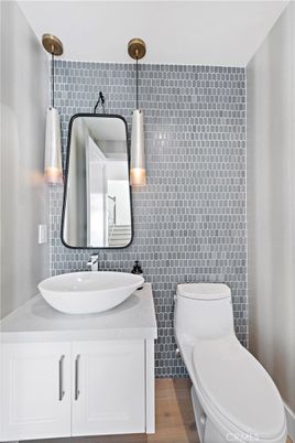 Bathroom, Interior, Pendant Lights, Wood Texture Flooring