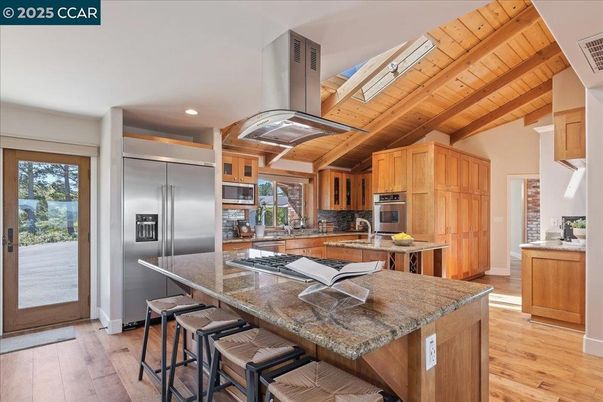 Interior, Kitchen, Recessed Lighting, Stainless Steel Appliances, Wooden Beams, Wooden Ceilings, Wood Texture Flooring