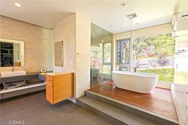 Bathroom, Dual Sink Vanities, Free Standing Baths, Glass Shower, Interior, Recessed Lighting