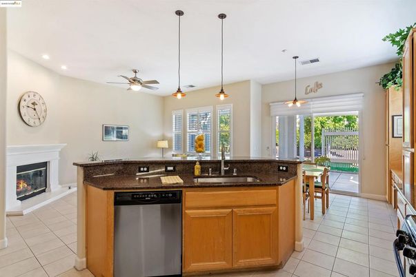 Fireplace, Interior, Kitchen, Pendant Lights, Recessed Lighting