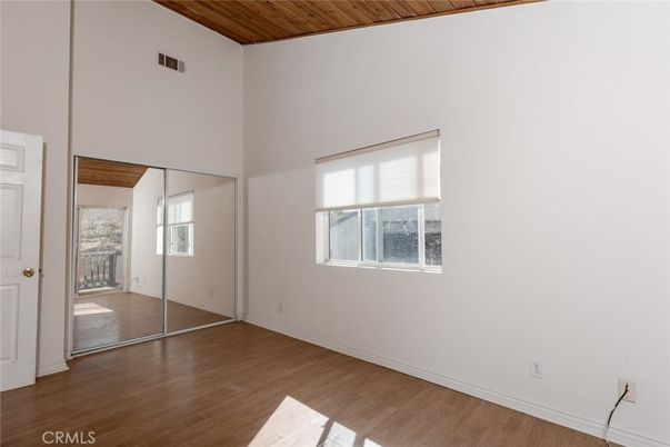 Empty room, Interior, Wooden Ceilings, Wood Texture Flooring