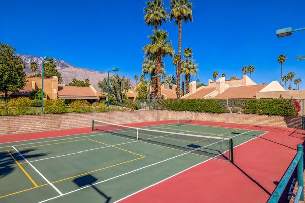Exterior, Tennis Courts