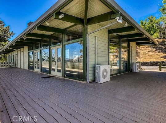 Exterior, Wood Texture Flooring