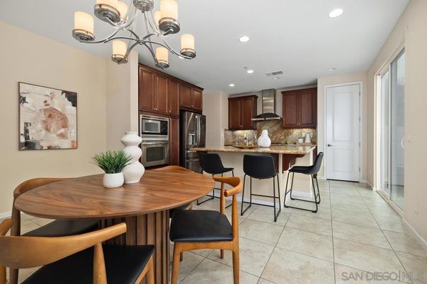 Dining room, Interior, Kitchen, Recessed Lighting, Stainless Steel Appliances