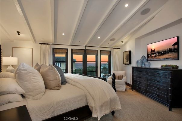 Bedroom, Interior, Recessed Lighting, Water