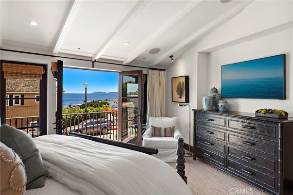 Bedroom, Interior, Recessed Lighting, Water