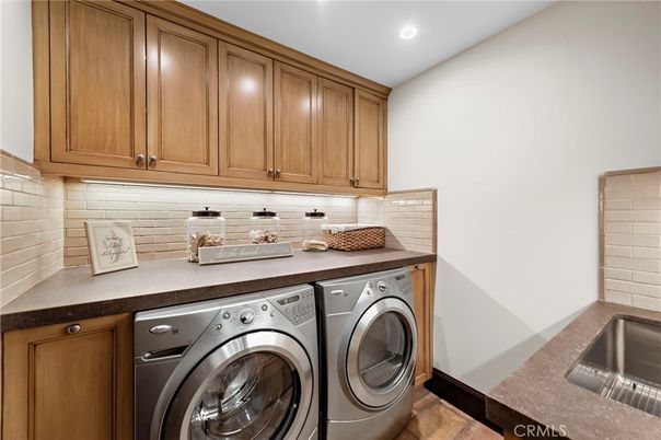 Interior, Recessed Lighting, Washer