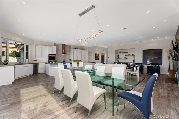 Dining room, Interior, Kitchen, Living room, Pendant Lights, Recessed Lighting, Wood Texture Flooring