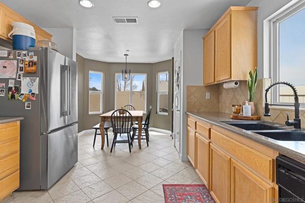 Dining room, Interior, Kitchen, Pendant Lights, Recessed Lighting