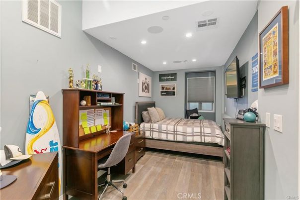 Bedroom, Home Office, Interior, Recessed Lighting, Wood Texture Flooring
