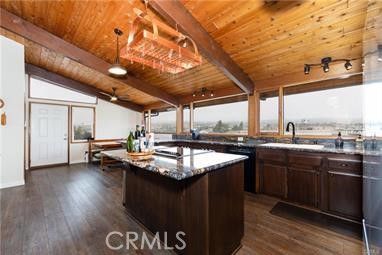 Chandelier, Dining room, Interior, Kitchen, Pendant Lights, Wooden Beams, Wooden Ceilings, Wood Texture Flooring