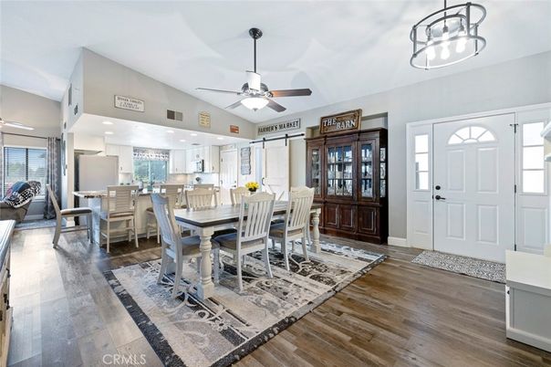 Dining room, Interior, Kitchen, Pendant Lights, Recessed Lighting, Wood Texture Flooring