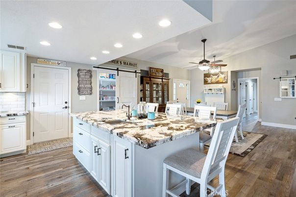 Dining room, Interior, Kitchen, Recessed Lighting, Wood Texture Flooring