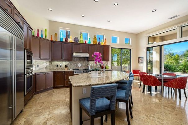 Dining room, Interior, Kitchen, Recessed Lighting, Stainless Steel Appliances