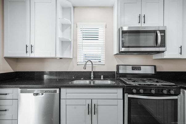 Interior, Kitchen, Stainless Steel Appliances