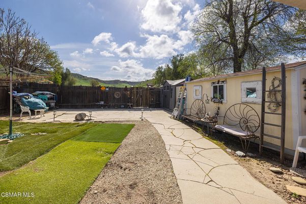 Backyard, Exterior