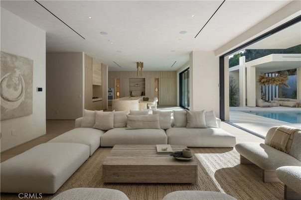 Interior, Kitchen, Living room, Pendant Lights, Recessed Lighting