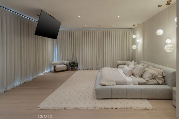 Bedroom, Interior, Pendant Lights, Recessed Lighting, Wood Texture Flooring