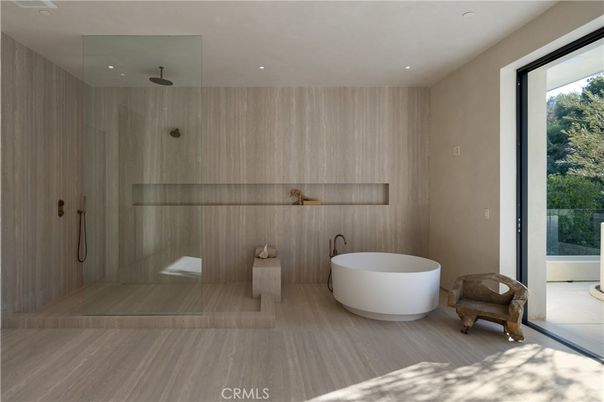 Bathroom, Free Standing Baths, Glass Shower, Interior, Recessed Lighting