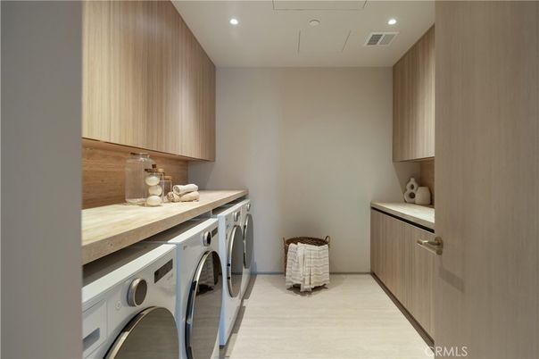 Interior, Recessed Lighting, Washer