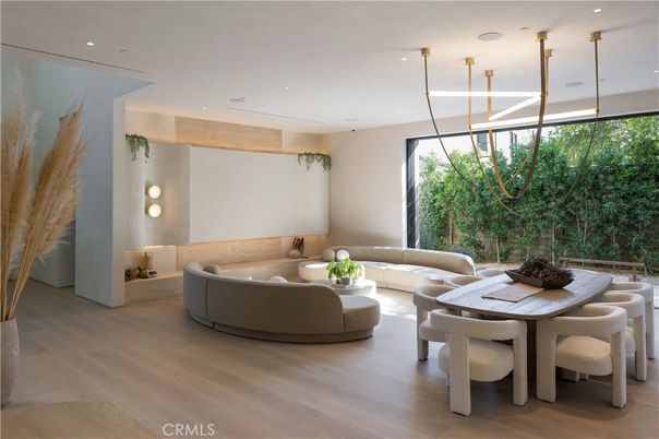 Dining room, Interior, Living room, Recessed Lighting, Wood Texture Flooring