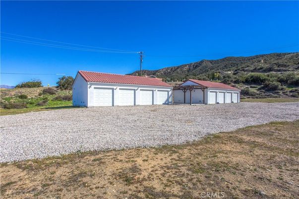 Backyard, Detached Garage, Exterior