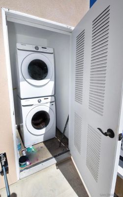 Interior, Utility Closets, Washer