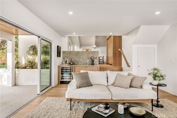 Interior, Kitchen, Living room, Pendant Lights, Recessed Lighting, Stainless Steel Appliances, Wood Texture Flooring