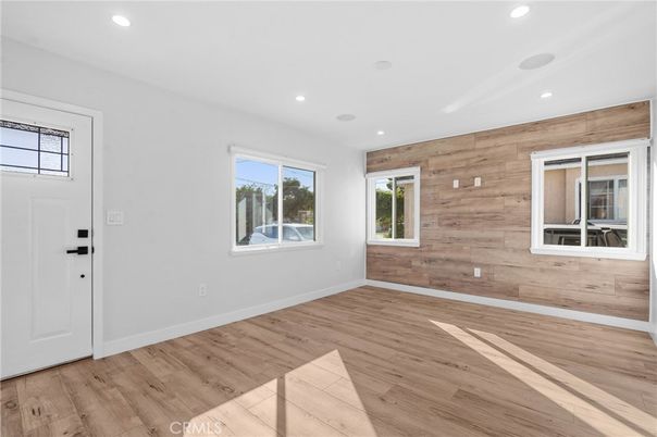 Empty room, Interior, Recessed Lighting, Wood Texture Flooring, Wooden Walls