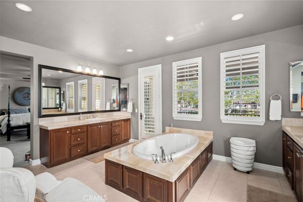Bathroom, Bedroom, Dual Sink Vanities, Interior, Recessed Lighting, Tile Countertops